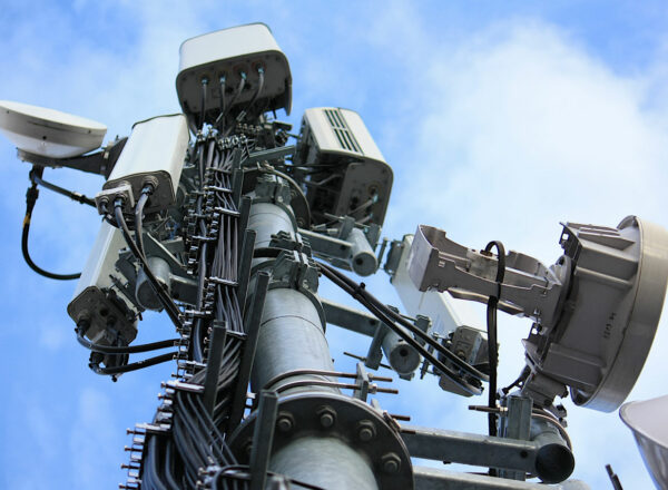 O2 startet neues 5G-Mobilfunknetz in Salzkotten