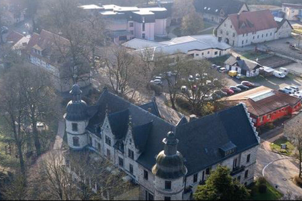 Drohnenaufnahme Schloss Hamborn.